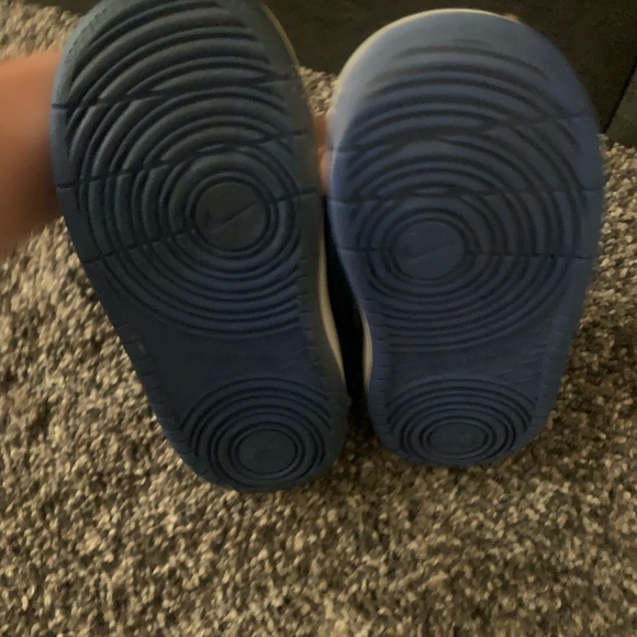 NIKE Court Borough Mid 2 - Picture 3 of 5